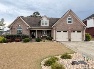 5117 Perfection Ln, Hope Mills, NC 28348