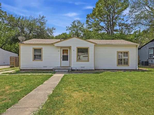 111 Atkinson Dr, Sherman, TX 75092