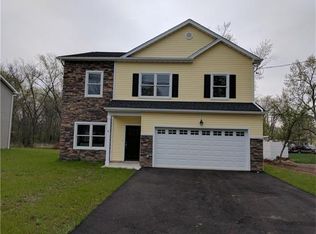 8 Water St, Piscataway, NJ 08854