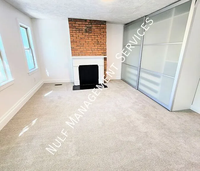3513 Penn Ave — Photo 4