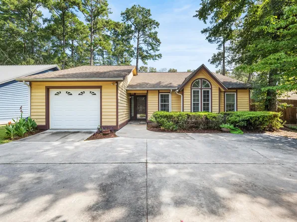 410 Sarah St, Walterboro, SC 29488
