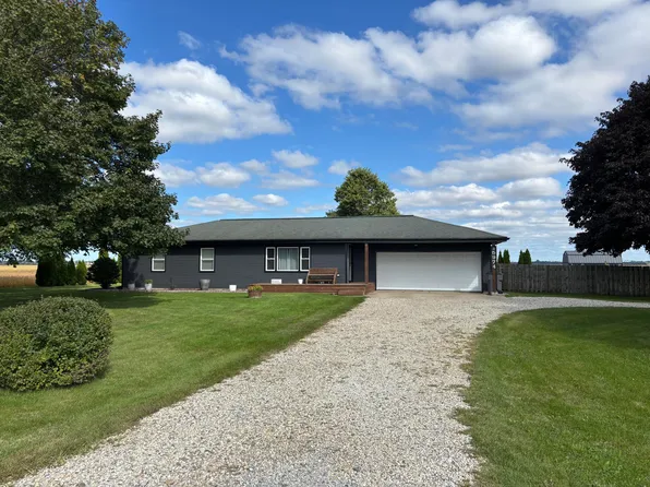 15974 Dickinson Rd, White Pigeon, MI 49099