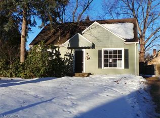 492 Greenwood Ave, Akron, OH 44320