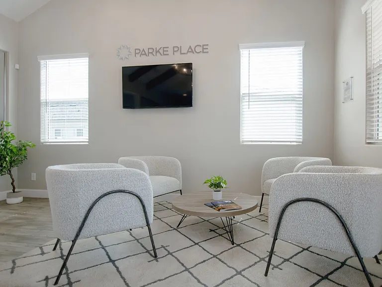 Leasing Center