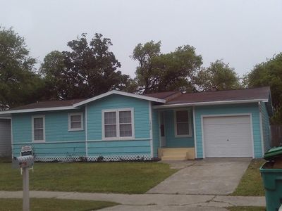 1360 Oak Park Dr, Aransas Pass, TX, 78336