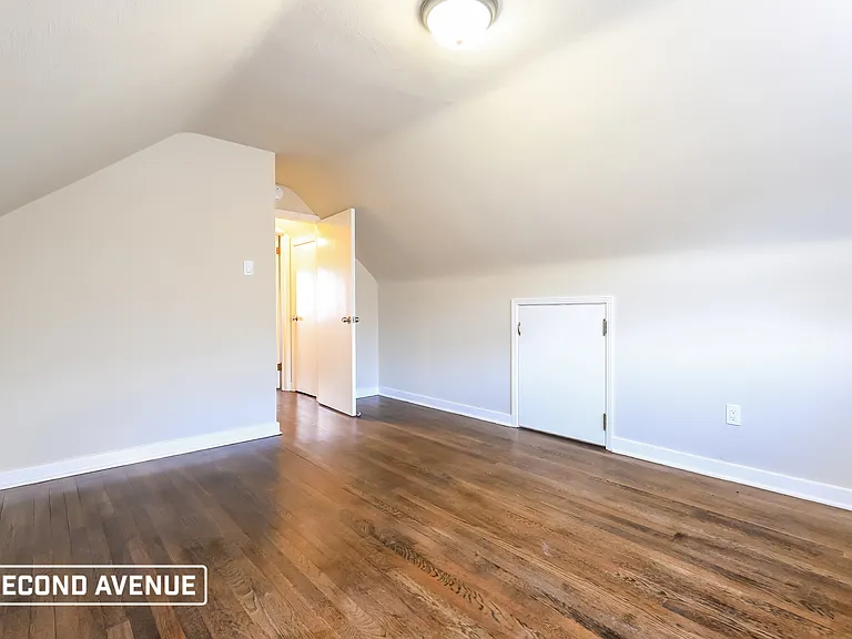 3563 Middleboro Rd — Photo 9