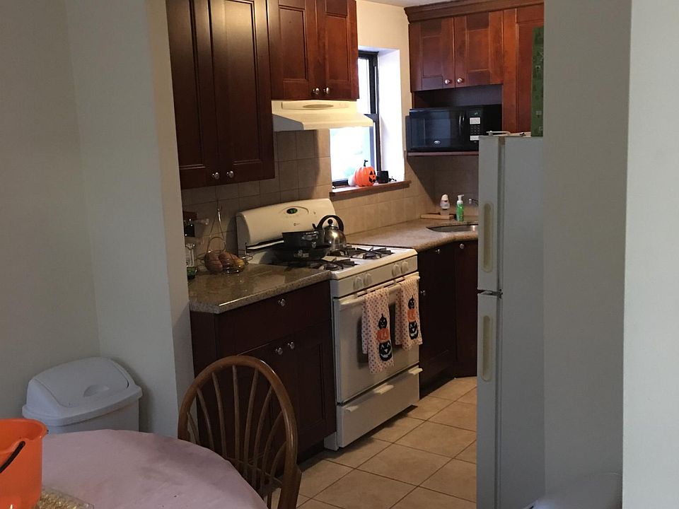 2nd image of 6247 Dry Harbor Rd #3