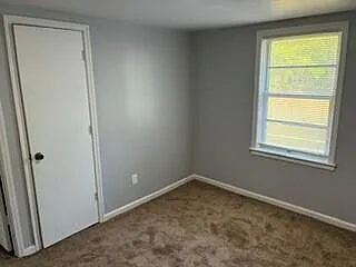 703 E Walker St — Photo 14