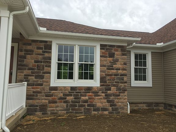 4th image of 3320 Charleston Pl