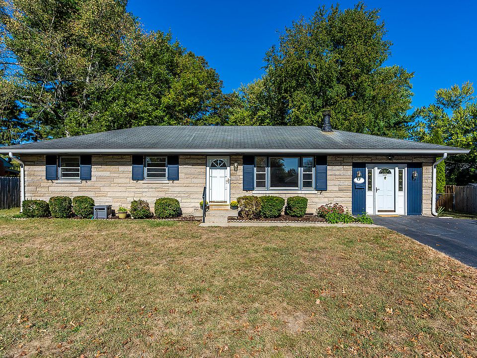 1st image of 3017 Dartmouth Dr