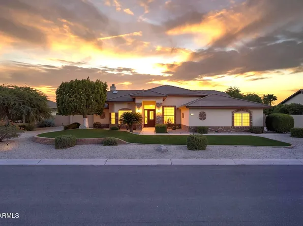 4637 W MISTY WILLOW Lane, Glendale, AZ 85310