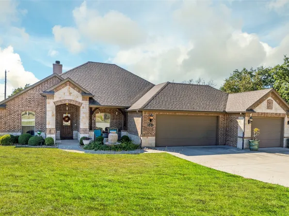 101 Timber Trl, Bridgeport, TX 76426