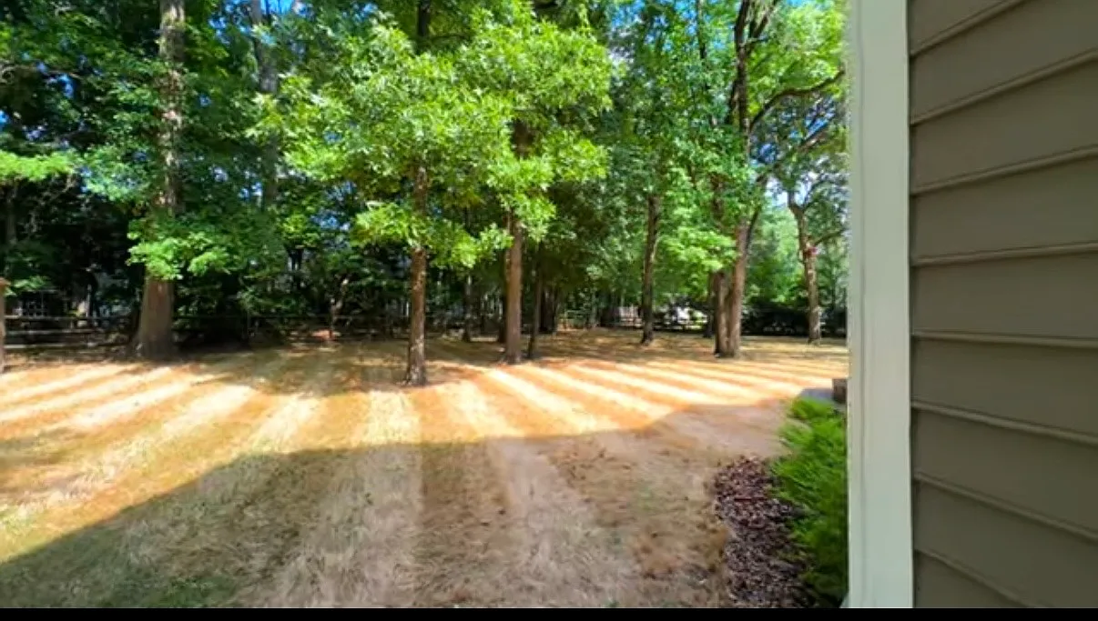 3 bed, 1894 sqft, $2,700 — Photo 1