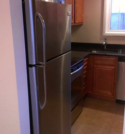 5th image of 414 S Elmwood Ave APT 5