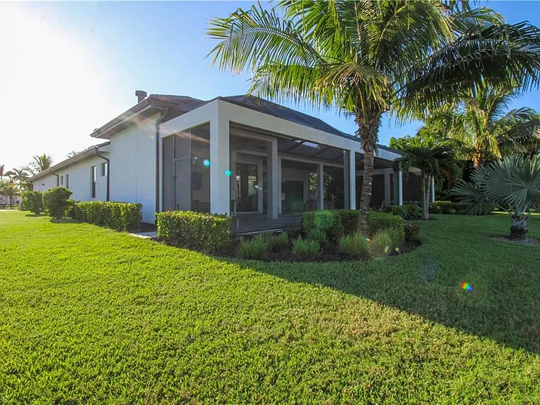3123 Heather Glen Ct — Photo 13