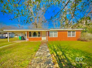 603 E Poplar St, Atmore, AL 36502