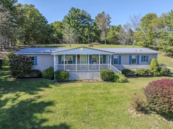 55 Brightwood Ln, Fries, VA 24330