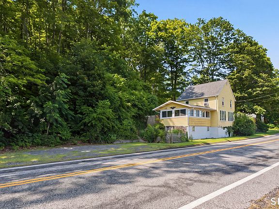 3rd image of 3198 Durham Road