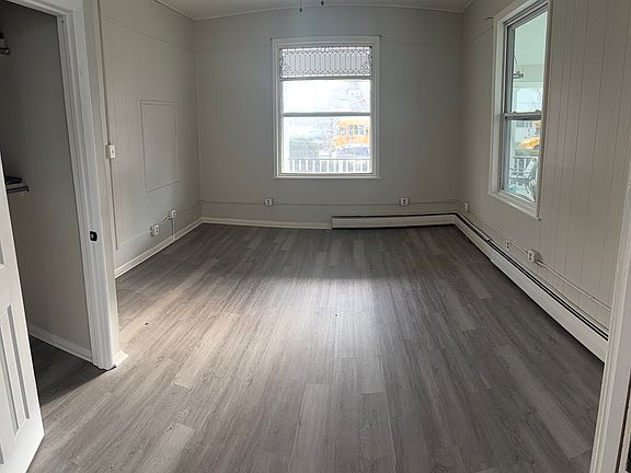 2nd image of 100 Nanticoke Ave #0
