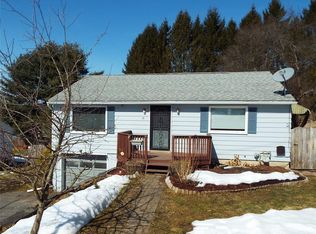 13 Peer St, Binghamton, NY 13901