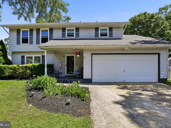 92 Hollybrook Dr, Little Egg Harbor, NJ 08087