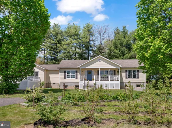 342 Watersville Rd, Mount Airy, MD 21771
