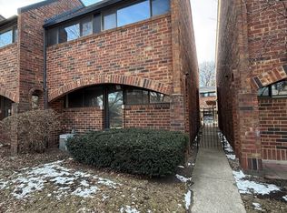 810 S May St, Chicago, IL 60607