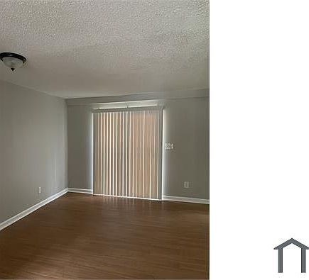 5th image of 3392 Columbia Trce