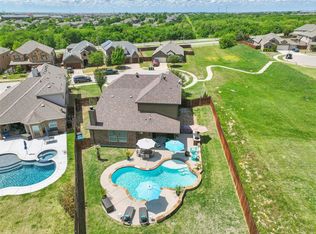 5748 Spirit Lake Dr, Fort Worth, TX 76179