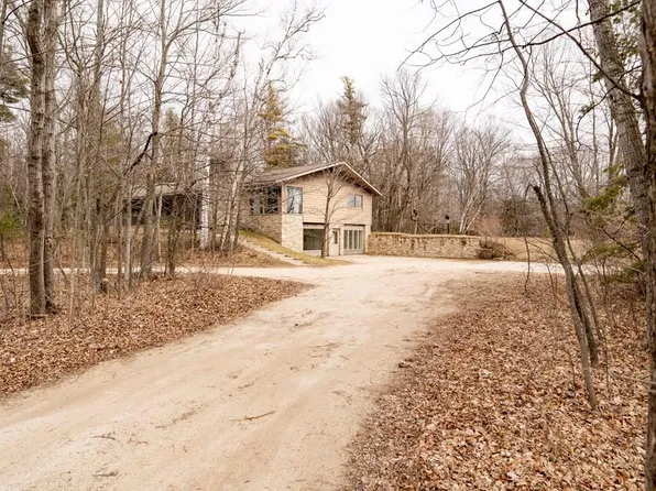 12210 Garrett Bay Rd, Ellison Bay, WI 54210