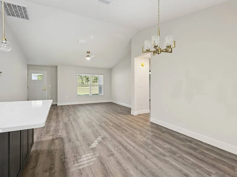 10675 N Adler Dr — Photo 8