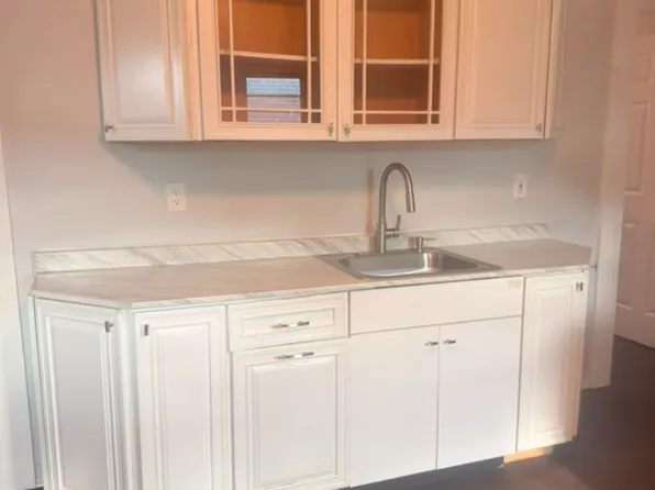 36-38 Chapel St #1, Springfield, MA 01109
