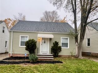 20907 Watson Rd, Maple Heights, OH 44137