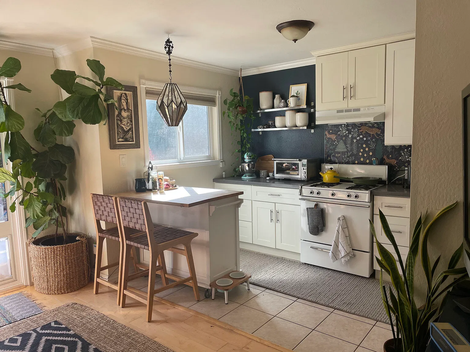 1 bed, 500 sqft, $3,895 — Photo 1