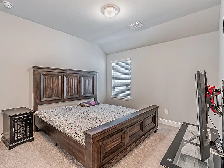 13237 Jonata St — Photo 29