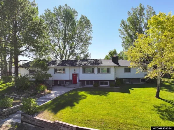 460 Ramshorn Dr, Riverton, WY 82501