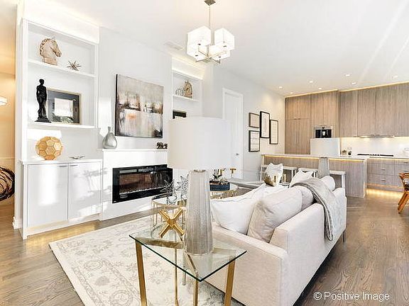 4th image of 1947 W Diversey Pkwy #101