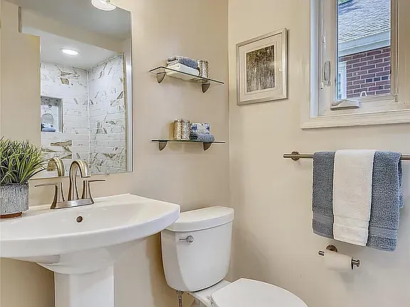 4400 Rosedale Ave — Photo 17