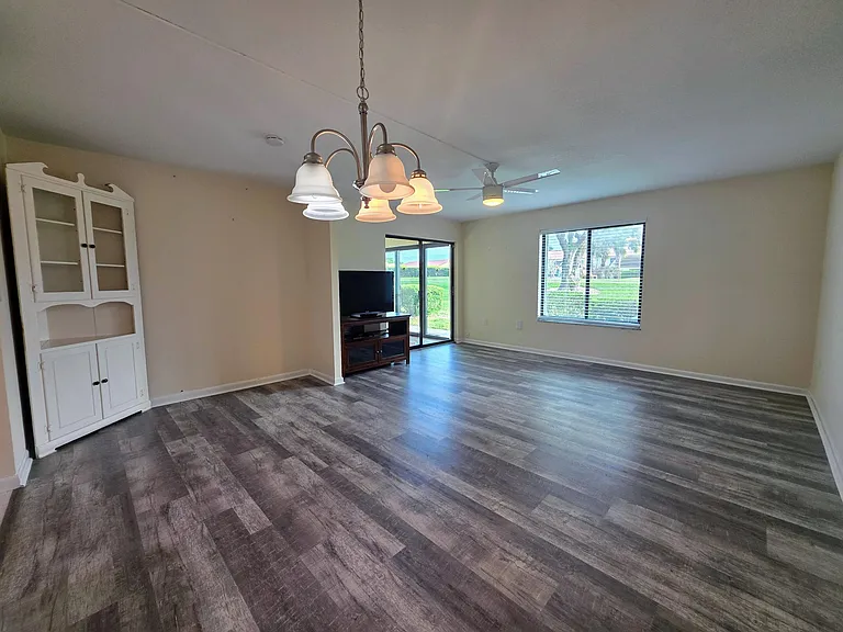 5403 SE Miles Grant Rd #108 — Photo 11