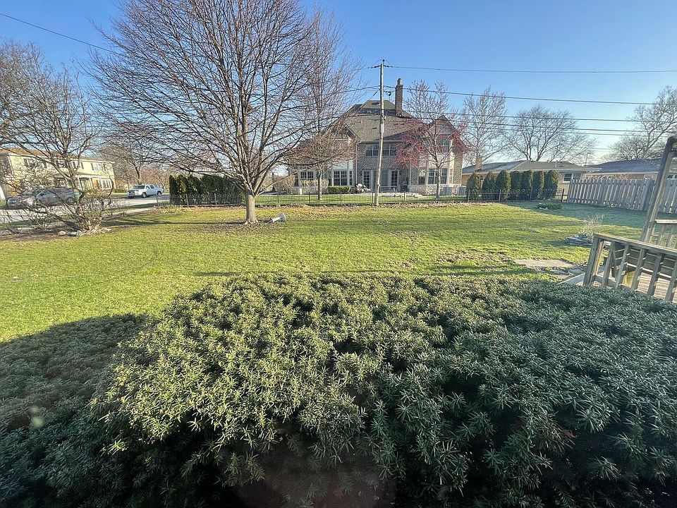 2nd image of 818 Catino St