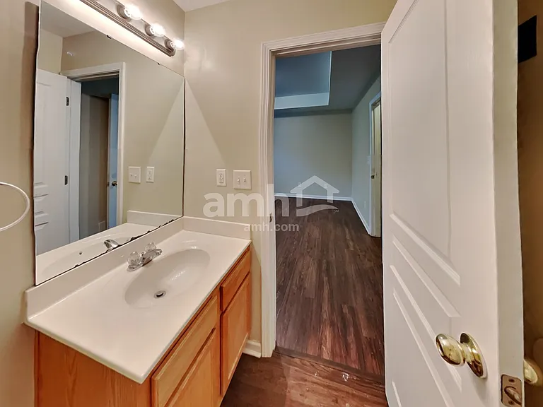 19134 Long Pond Ln — Photo 13