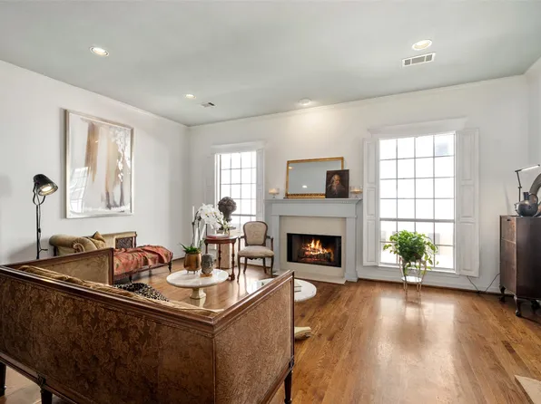 4222 Bowser Ave APT B, Dallas, TX 75219