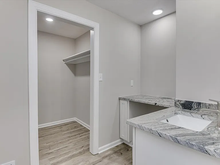 3339 Sugar Mill Rd — Photo 23