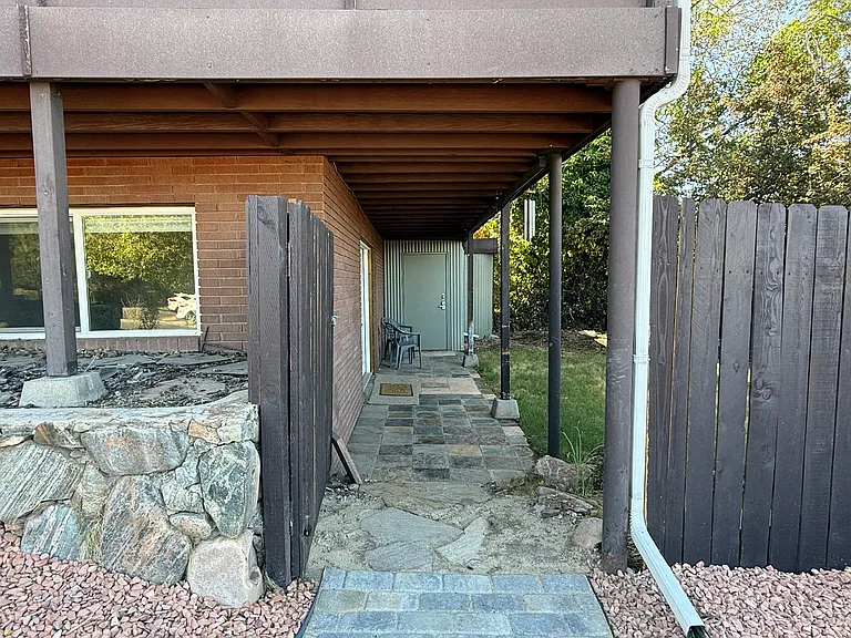 1779 S Foothill Dr #B — Photo 16