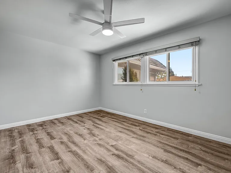 221 Avocado St #A — Photo 19