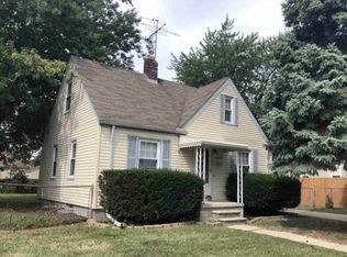 22069 Lambrecht Ave, Eastpointe, MI 48021