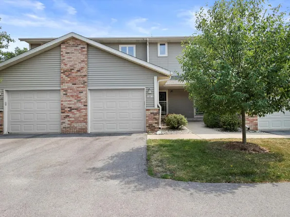198 Country COURT #3, Delafield, WI 53018
