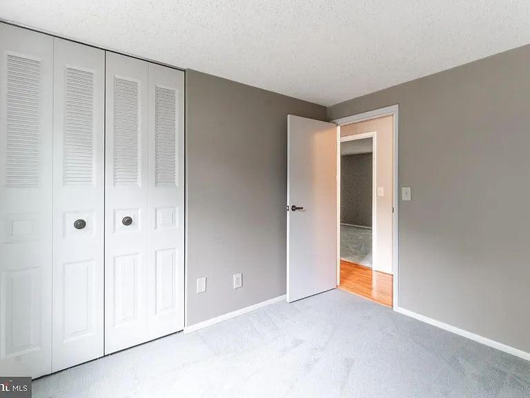 5906 Oak Leather Dr — Photo 21