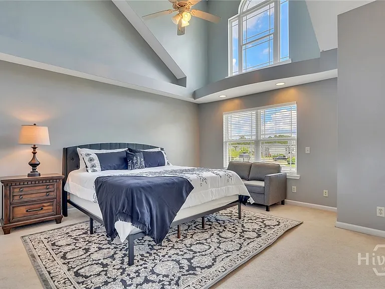 124 Ventura Pl — Photo 21