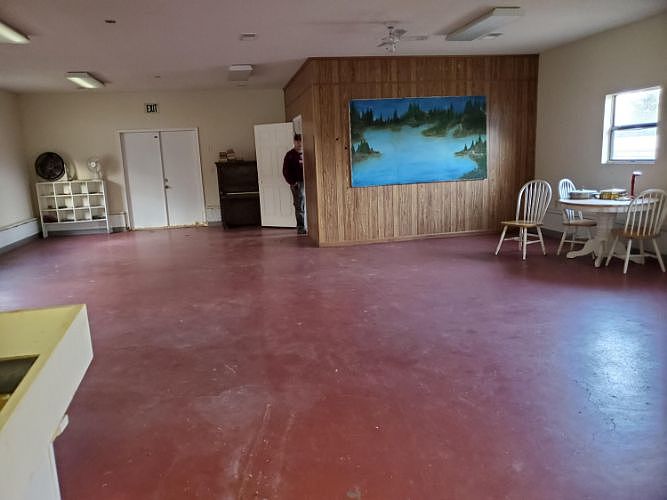 2nd image of 204 Happy Valley Rd